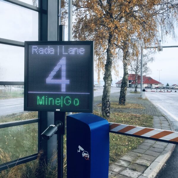 HOW TO IMPROVE USER EXPERIENCE AT PORT AREA WITH SMART PORT AND OVER 20 LED MESSAGE BOARDS